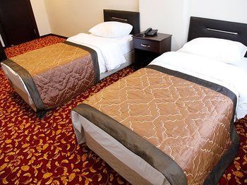 Adana Omur Otel Bagian luar foto